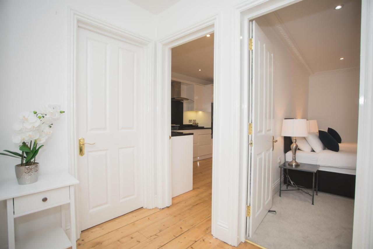 Spacious Apartments Bath Exteriér fotografie